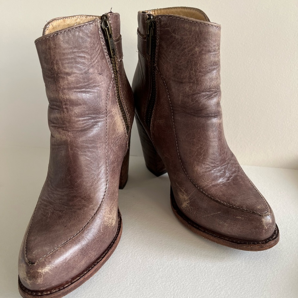 BedStu Isla leather bootie size 7
